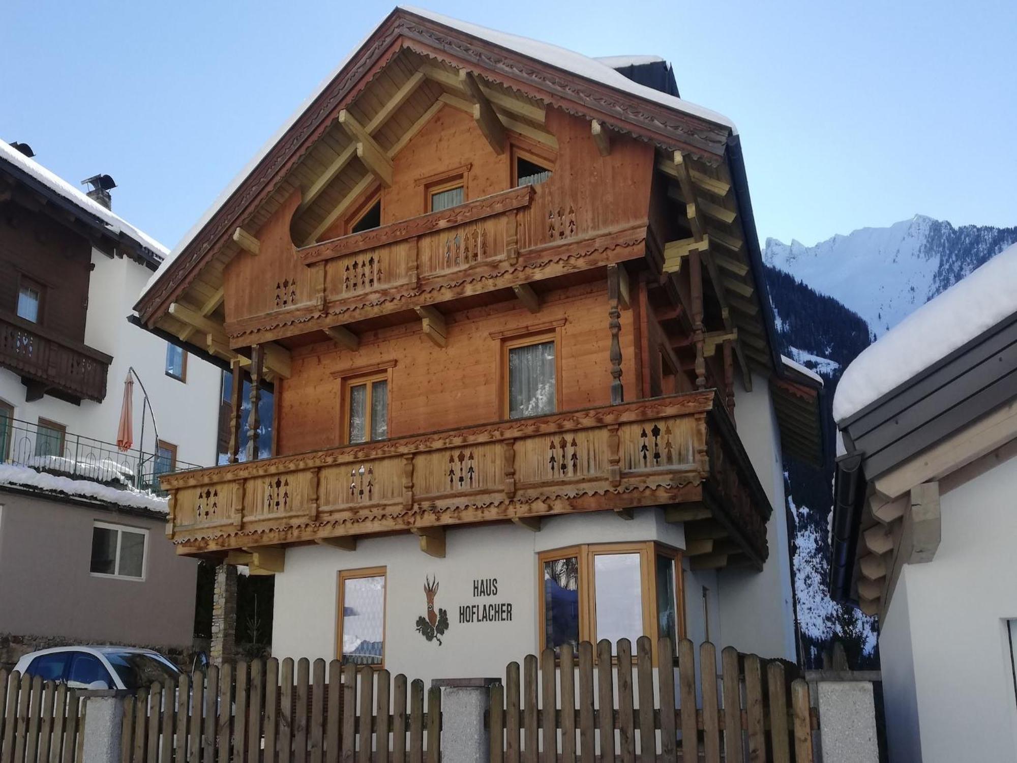 Apartment In Mayrhofen With A Balcony 外观 照片