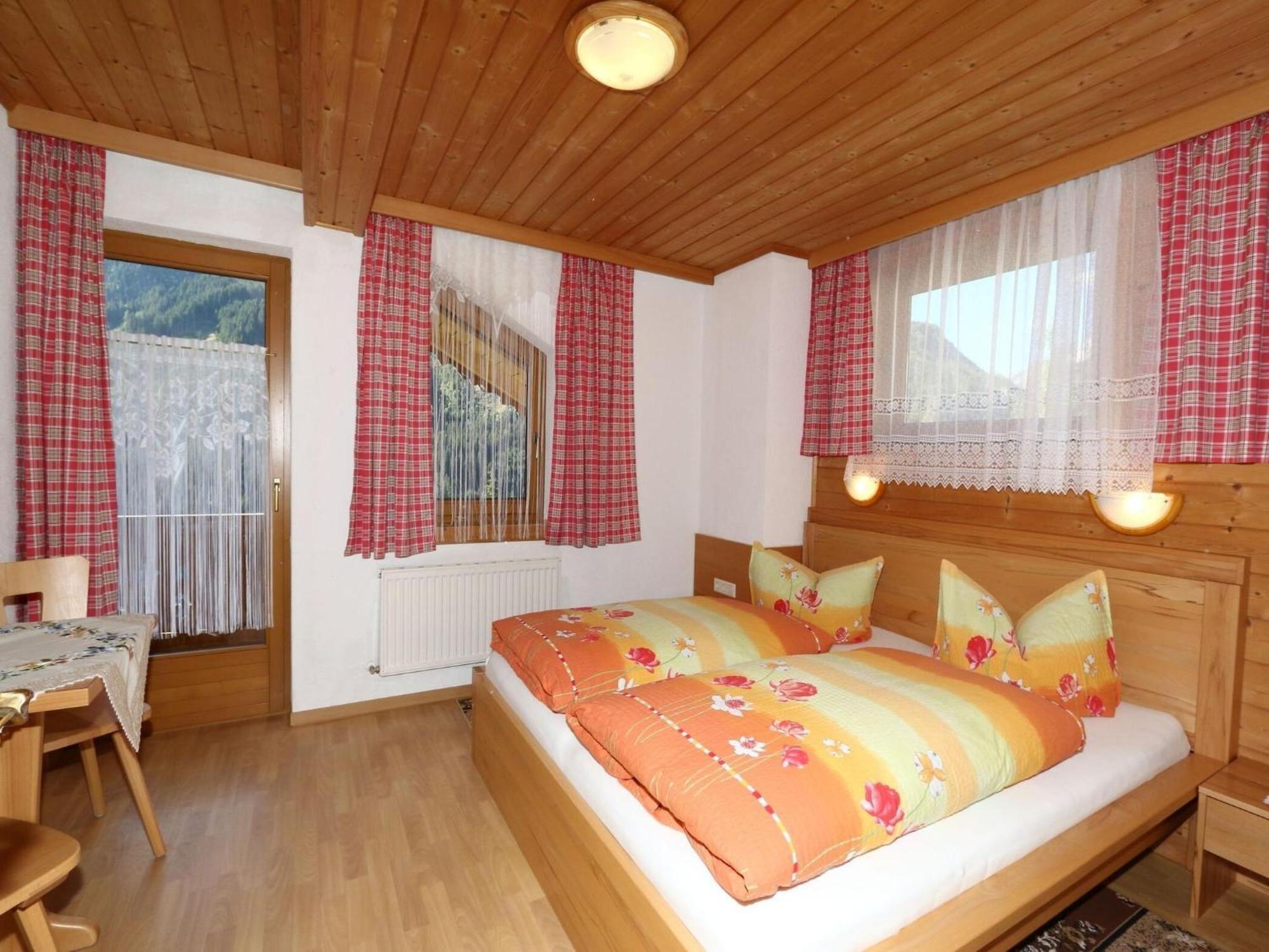 Apartment In Mayrhofen With A Balcony 外观 照片