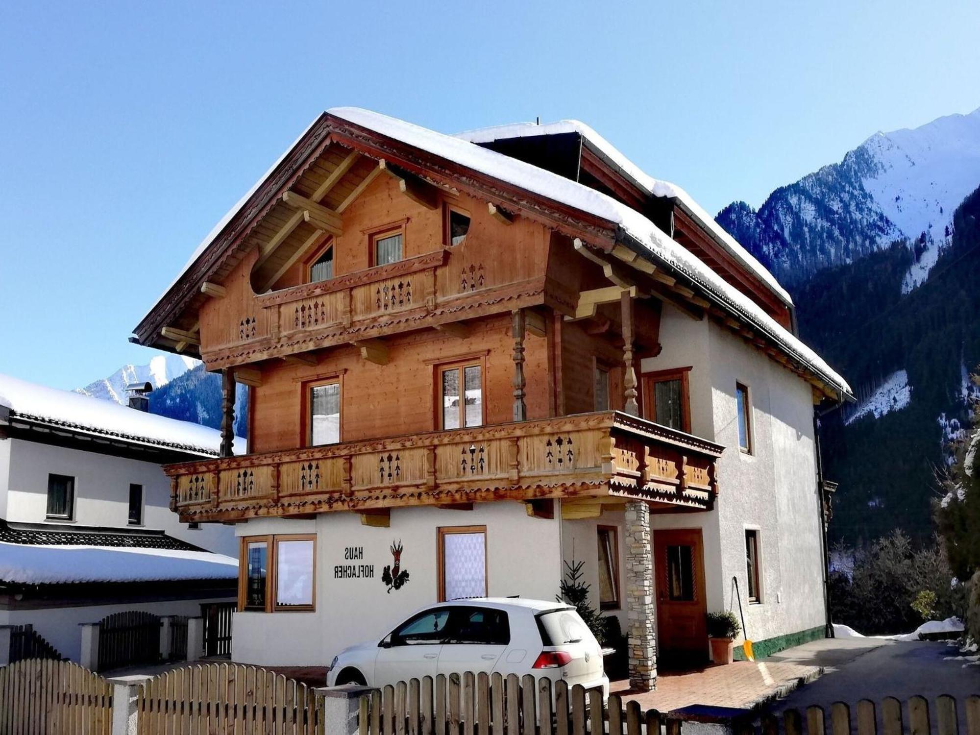 Apartment In Mayrhofen With A Balcony 外观 照片