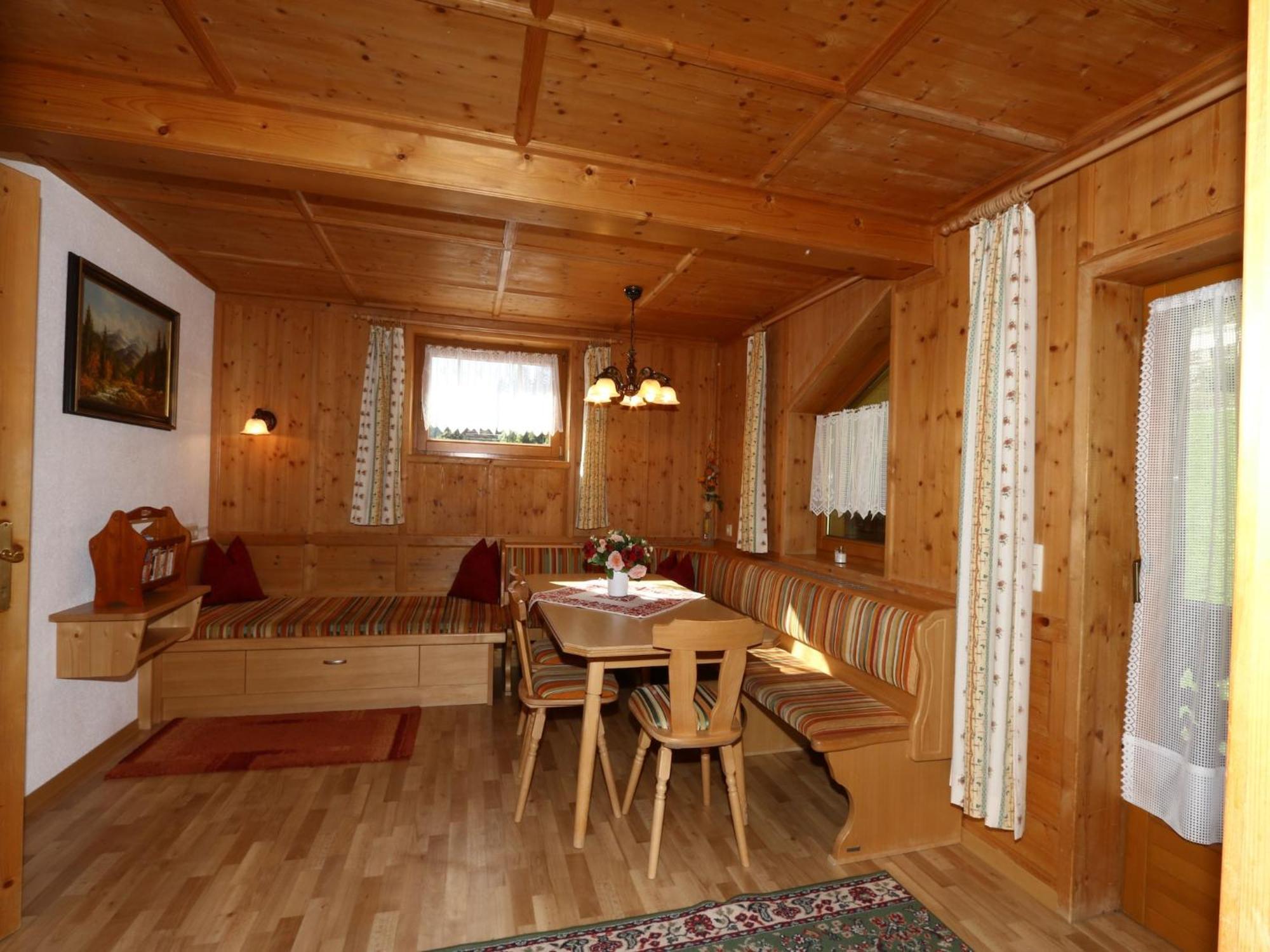 Apartment In Mayrhofen With A Balcony 外观 照片