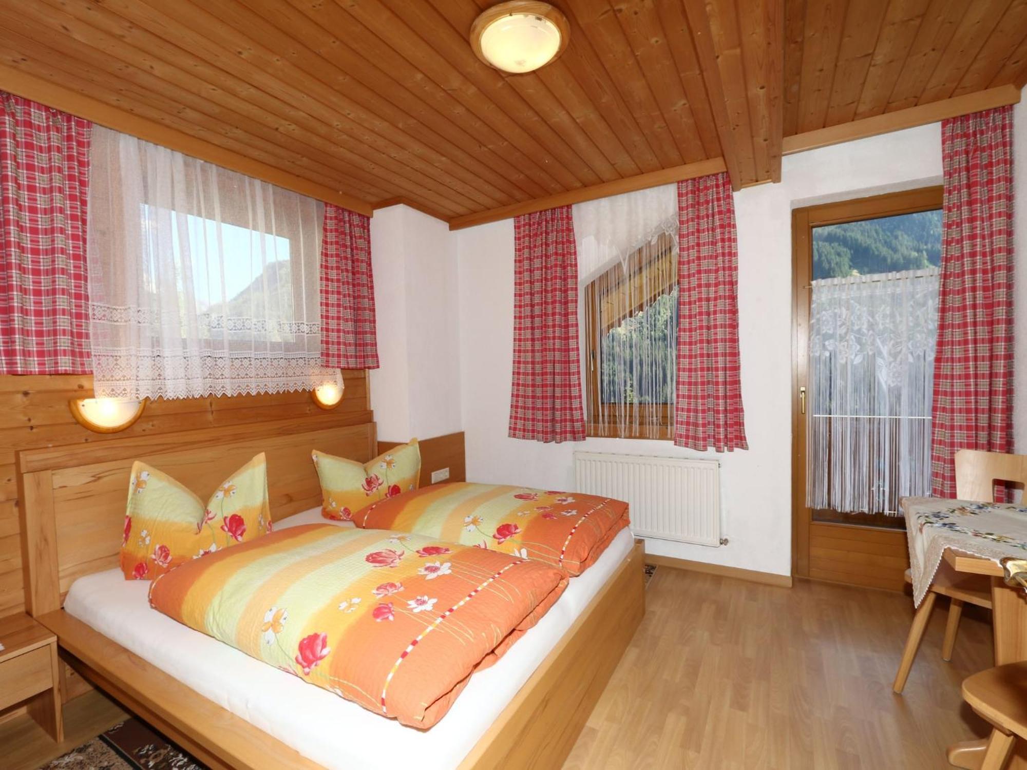 Apartment In Mayrhofen With A Balcony 外观 照片